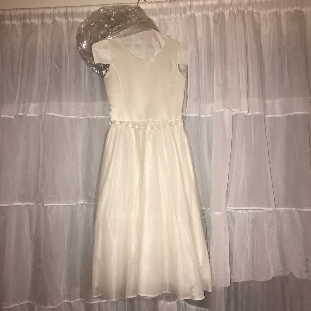 white size 12 flower girl dress